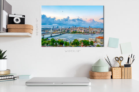 Canvas Print -  Cityscape Of Istanbul At Sunset #E0291