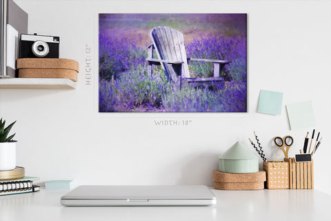 Canvas Print -  Wooden Chair In The Middle Of Lavender Field #E0599