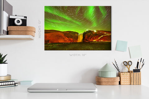 Canvas Print -  View Of The Northern Light With Star Trails At Skogafoss Waterfall, Iceland #E0514
