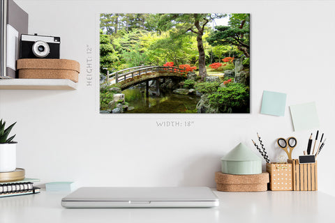 Canvas Print -  The Oike-Niwa, Beautiful Japanese Garden In The Kyoto Imperial Palace, Japan #E1005