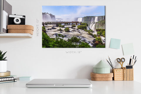 Impression sur toile - Vue impressionnante de la cascade d'Iguazu à la frontière du Brésil et de l'Argentine #E0569