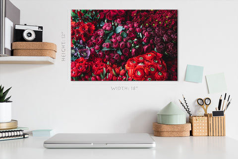 Canvas Print -  Red Bouquets Of Different Flowers #E0819