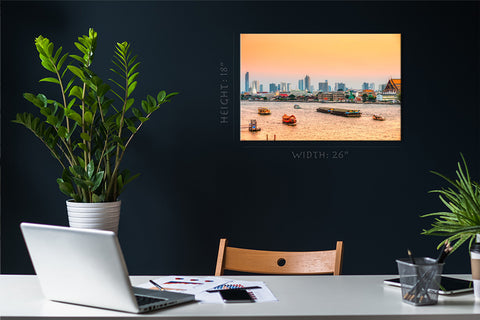 Impression sur toile - Bangkok Skyline sur la rivière Chao Praya au coucher du soleil #E0300