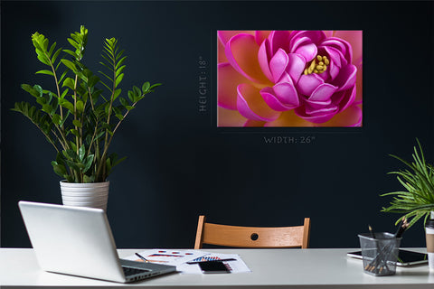 Canvas Print - Crimson Lotus Flower #E0658