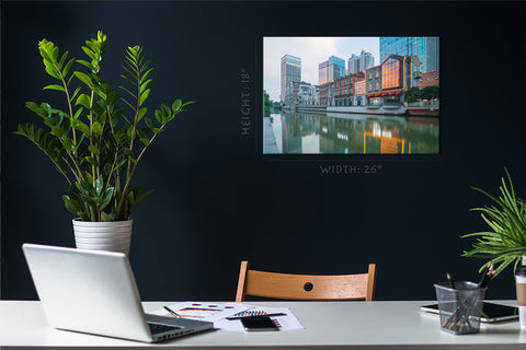 Impression sur toile - Empty River et Wuhan Skyline, Chine #E0350