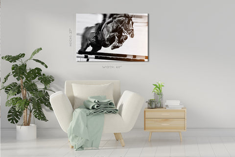 Canvas Print -  Horse Overcomes An Obstacle #E0947