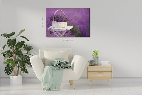 Canvas Print -  Basket With Lavender #E0792