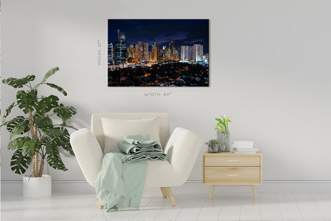 Impression sur toile - Vue de l'horizon de Makati la nuit, Metro Manila, Philippines #E0417