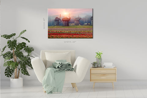 Impression sur toile - Plantation de tulipes et vieux moulins #E0730