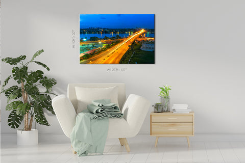 Canvas Print -  Falomo Bridge, Lagos, Nigeria #E0369