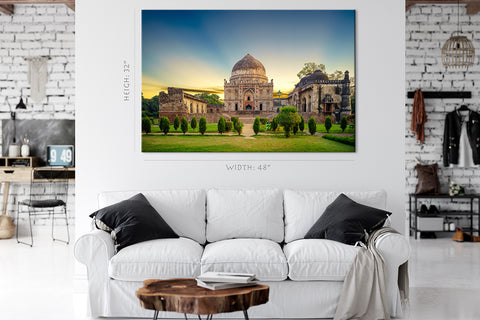 Canvas Print -  Bara Gumbad At Lodi Garden, New Delhi, India #E0453