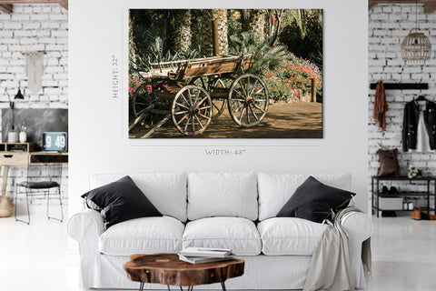 Canvas Print - Palm Grove و Blooming Flowered and Wood Carriage #E0704