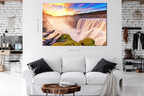 Canvas Print -  Dettifoss Waterfall At Sunrise, Vatnajokull National Park, Iceland #E0505