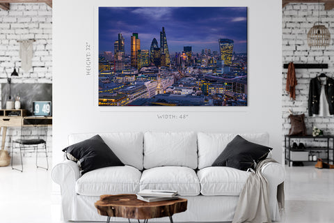 Impression sur toile - Vue panoramique sur l'horizon du quartier bancaire de Londres #E0275