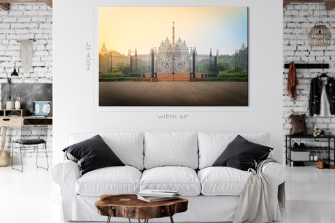 Canvas Print -  Gates Of The Parliament Building, New Delhi, India #E0454