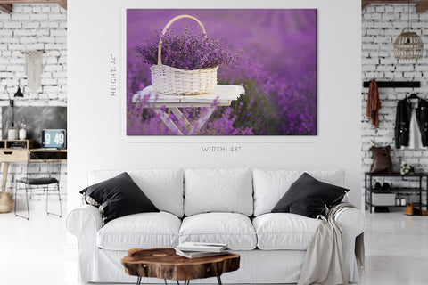 Canvas Print -  Basket With Lavender #E0792