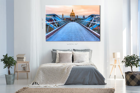 Canvas Print - St. Pauls Cathedral and Millennium Bridge, London #E0274