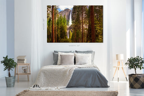 Impression sur toile - Cascade encadrée, Yosemite #E0561