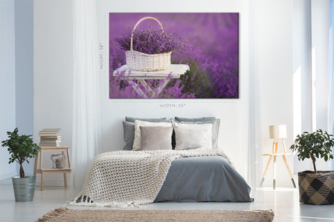 Canvas Print -  Basket With Lavender #E0792