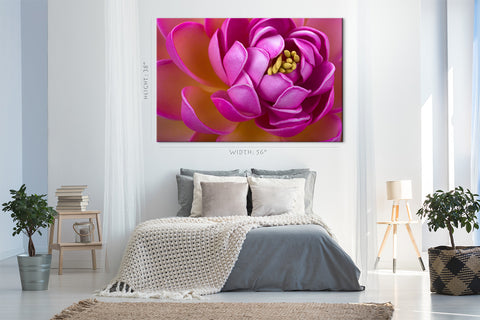 Canvas Print -  Crimson Lotus Flower #E0658