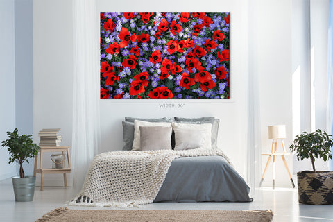 Impression sur toile - Champ de tulipes rouges et de fleurs violettes #E0671